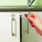 قفل کابینت کودک
