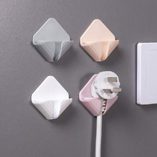 نگهدارنده دوشاخه برق