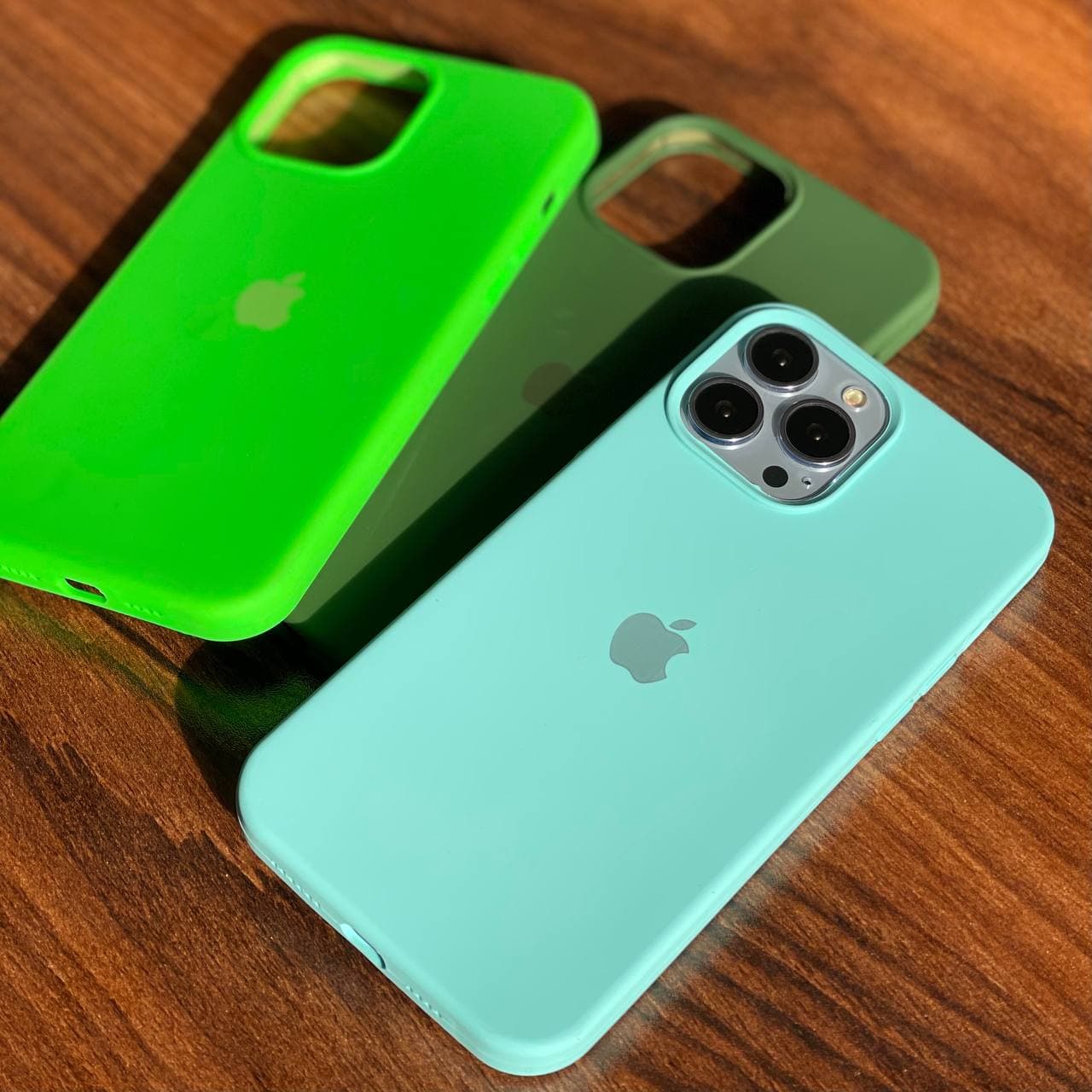 قاب سیلیکونی آیفون سری ۱۳