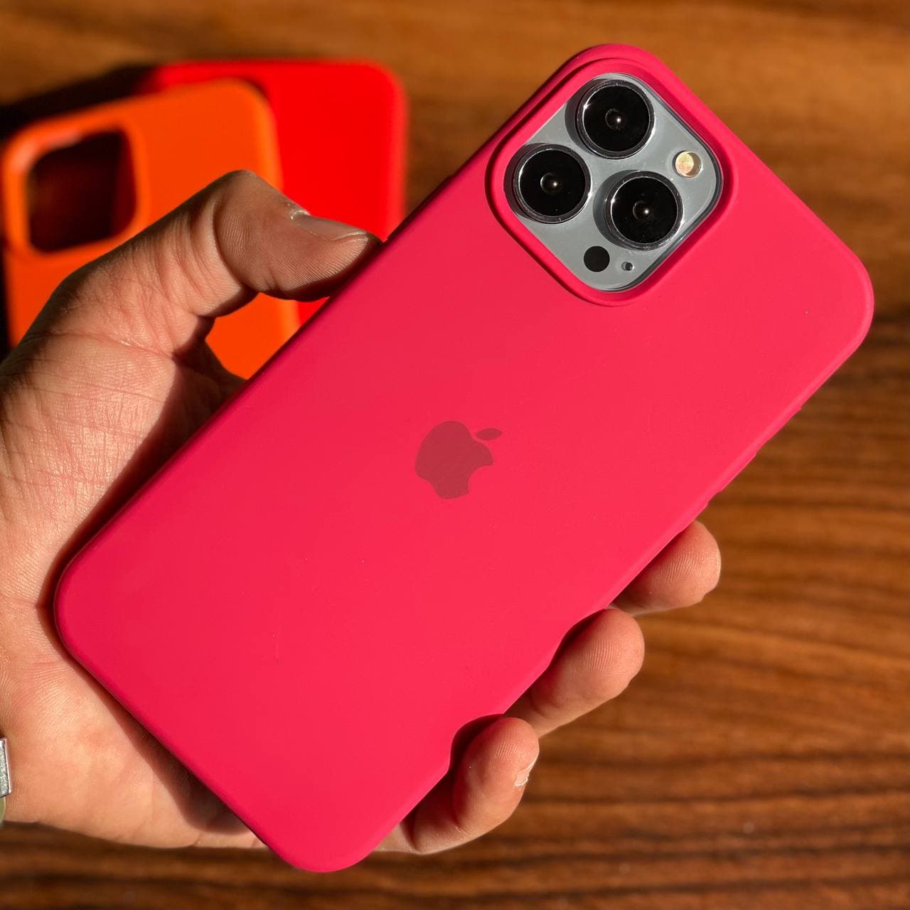 قاب سیلیکونی آیفون سری ۱۳