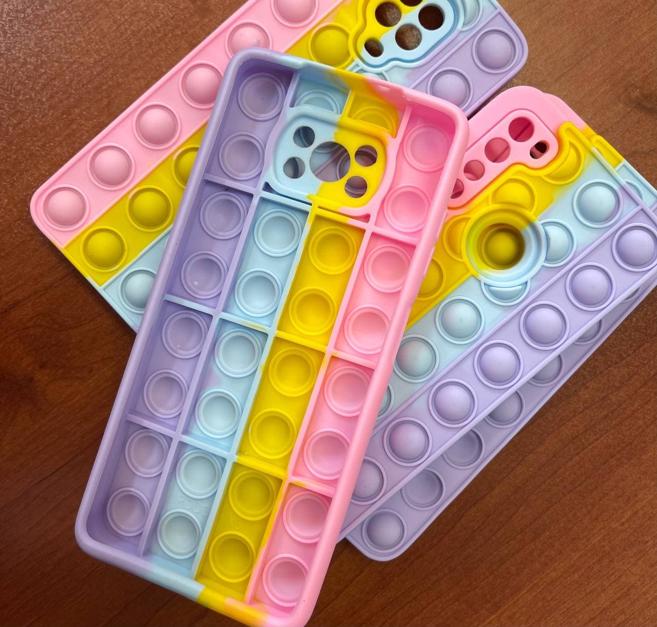 قاب popit فیجت رنگین کمان