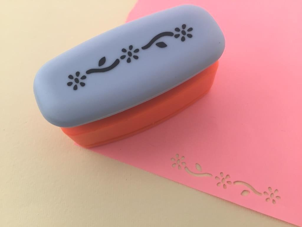 پانچ حاشیه طرحدار