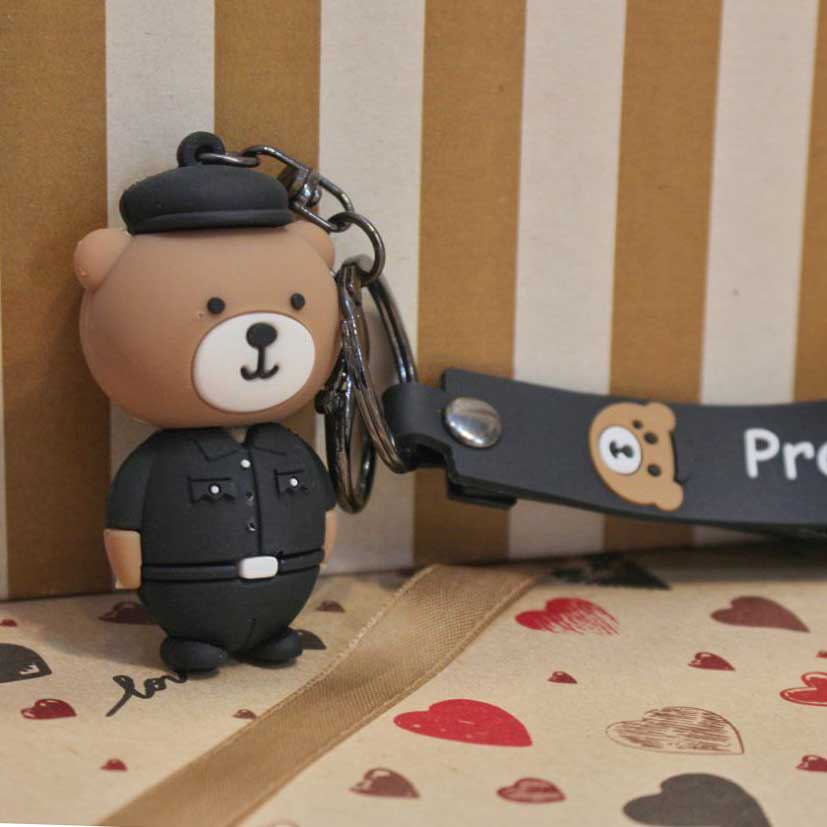 جاکلیدی سیلیکونی طرح خرس پلیس