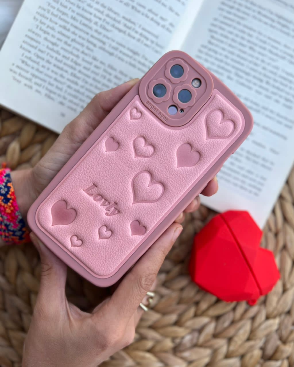 قاب موبایل قلب صورتی لاولی لمسه محافظ لنز دار