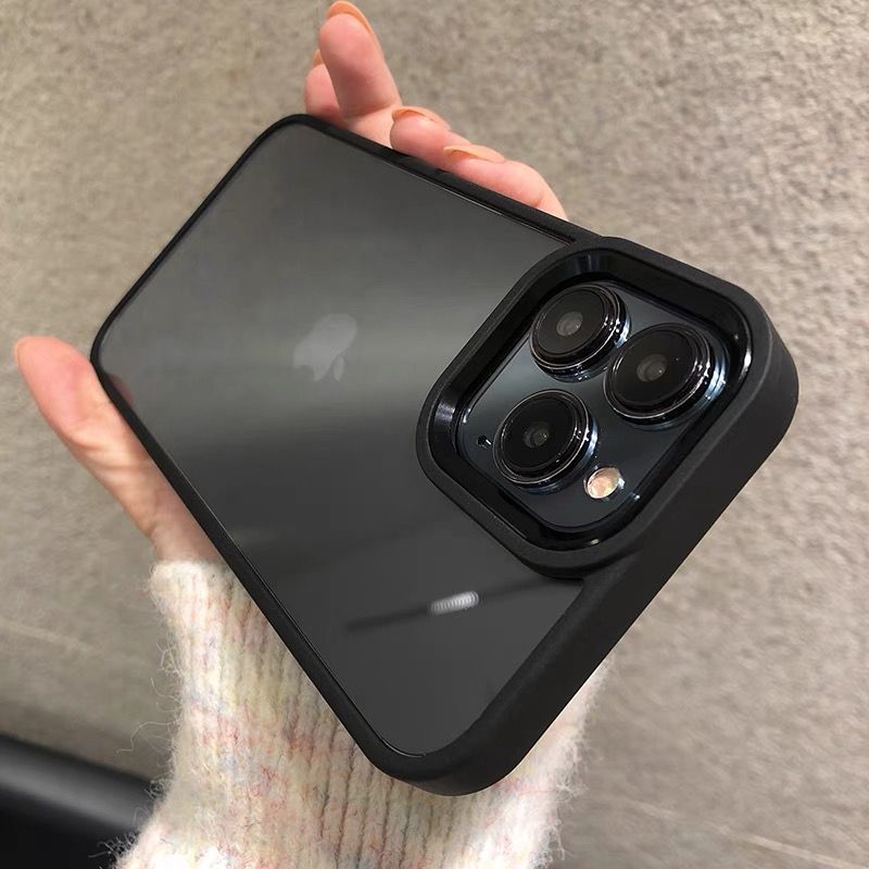 قاب آیفون متال لنز پشت بی رنگ دور سیلیکون سبز و مشکی