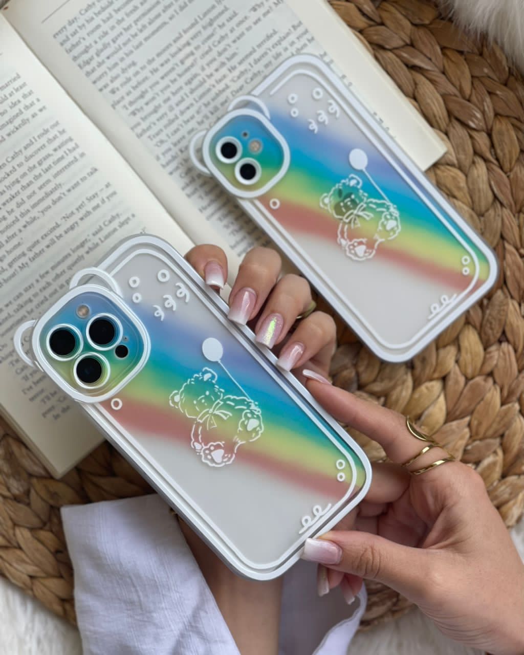 قاب موبایل آیفون خرس رنگین کمان