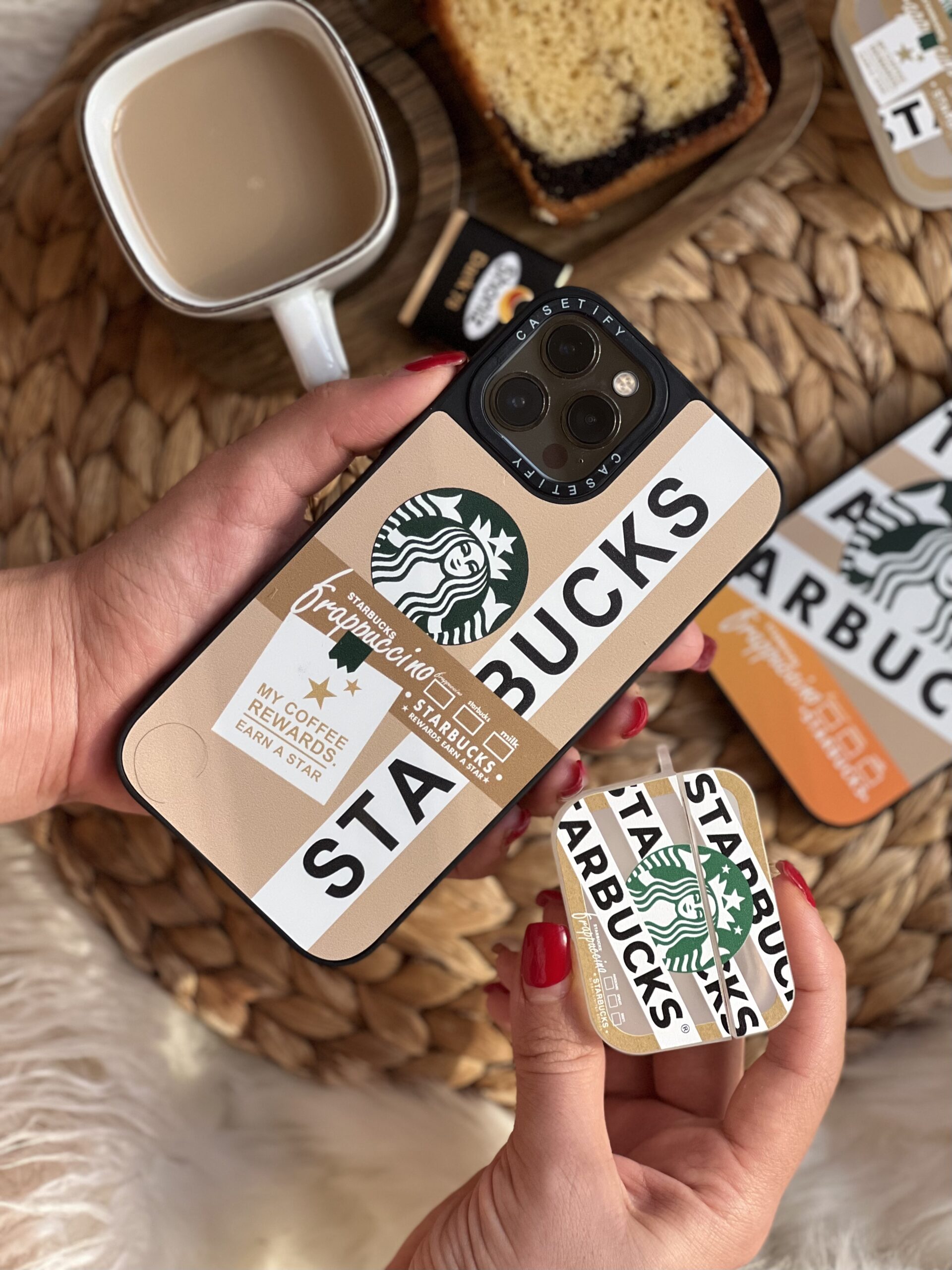 قاب آیفون استارباکس CaseTify