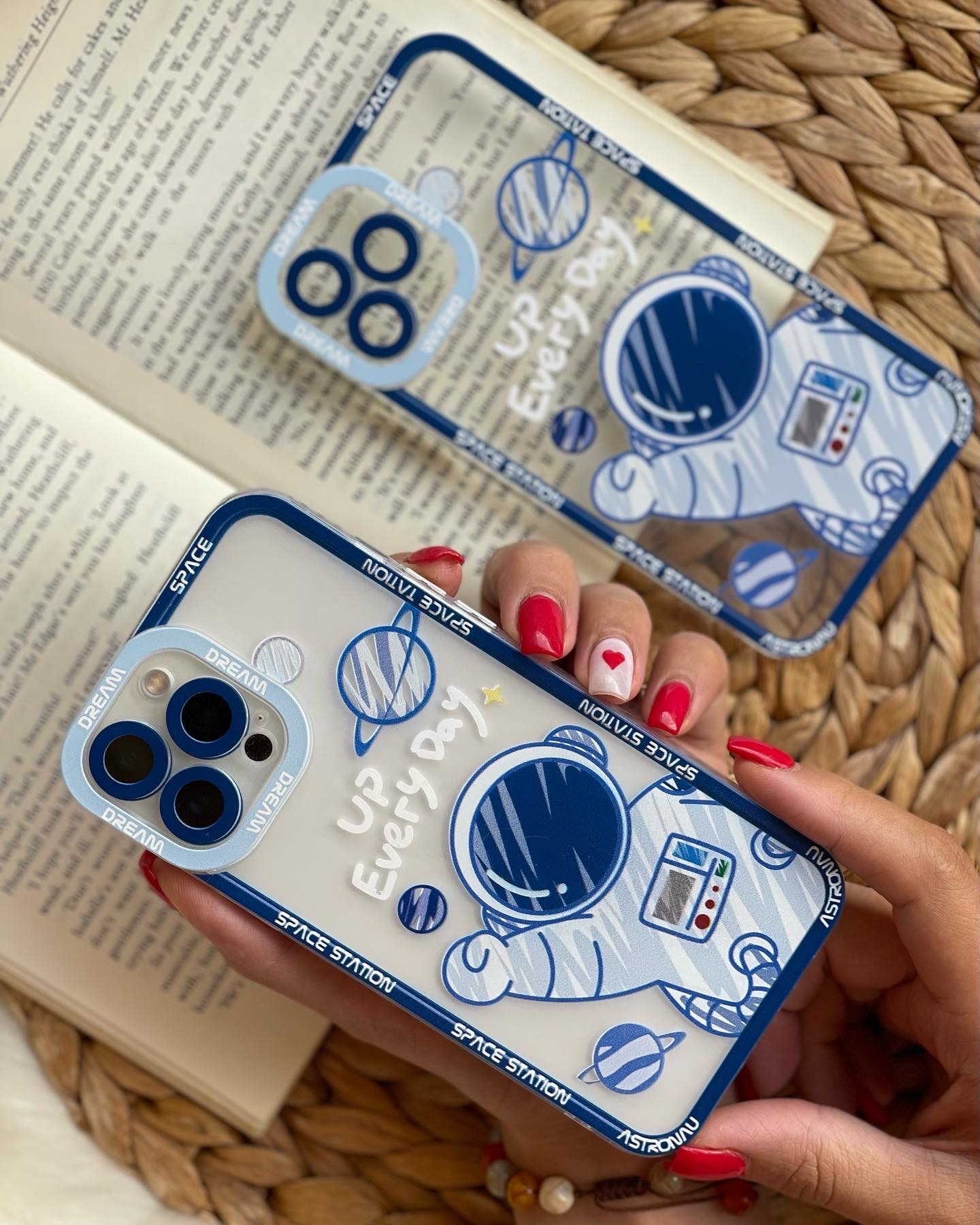 قاب آیفون ماهواره فضایی استارلینک محافظ لنزدار