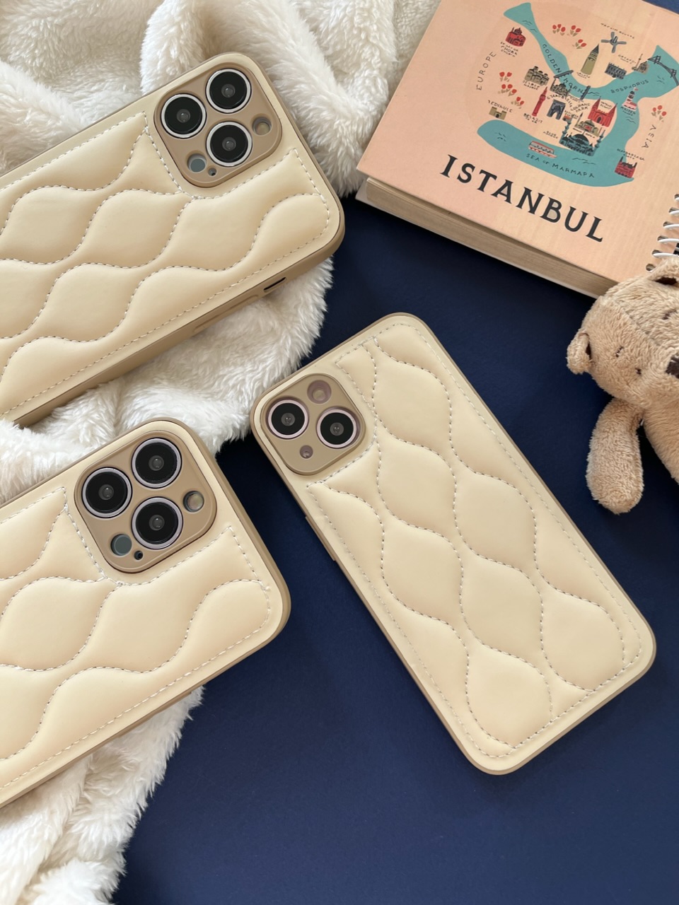 قاب آیفون بالشتی