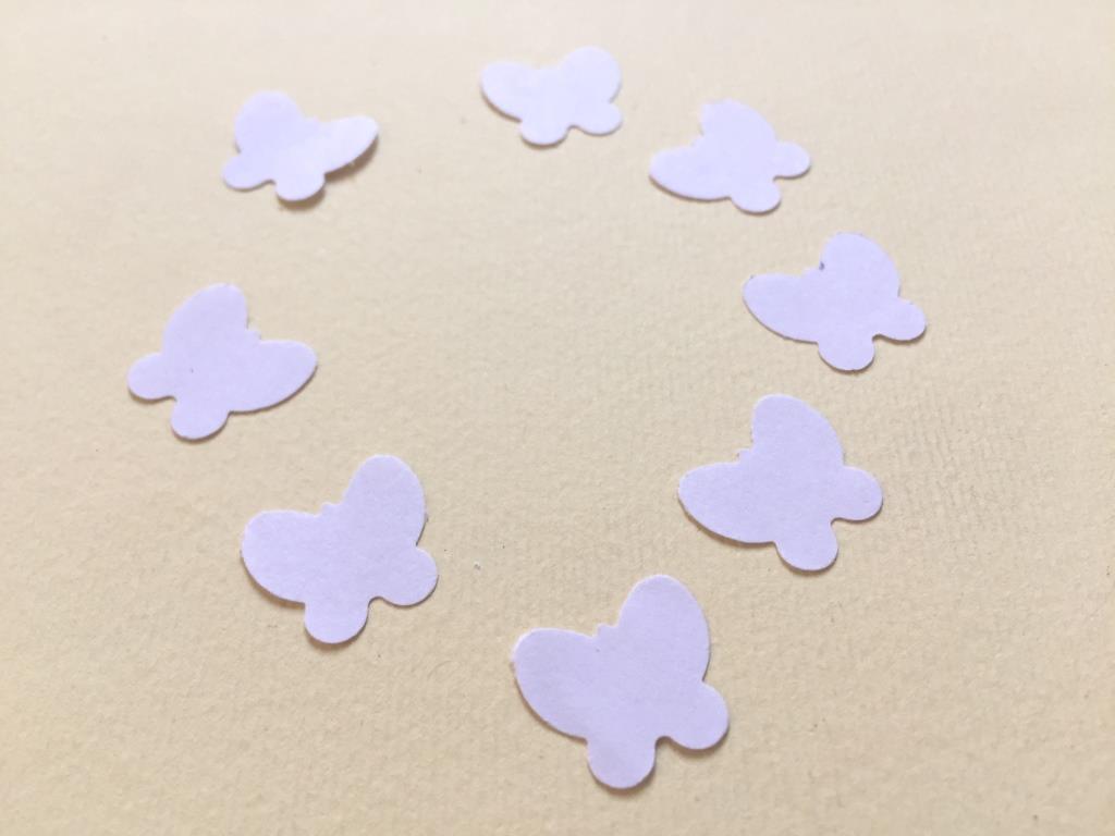 پانچ طرح پروانه