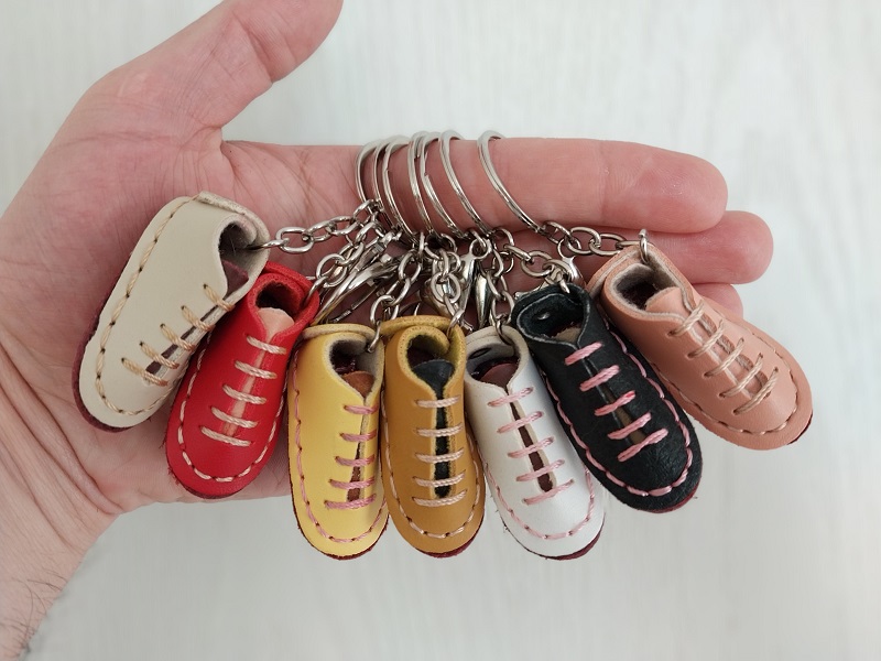 جاکلیدی آویز مدل کفش