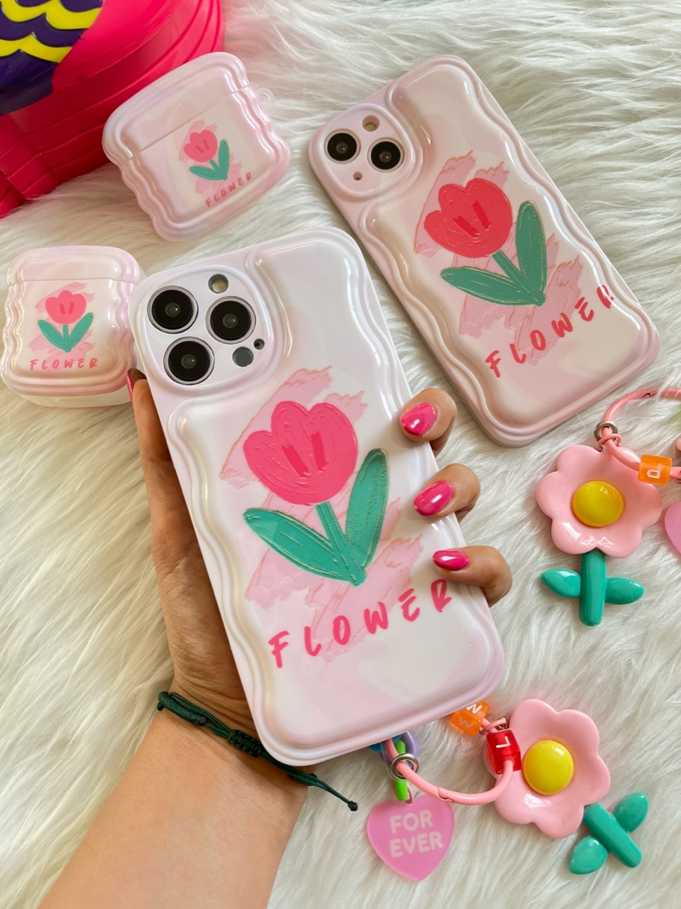 قاب آیفون و کاور ایرپاد Flower صورتی با آویز