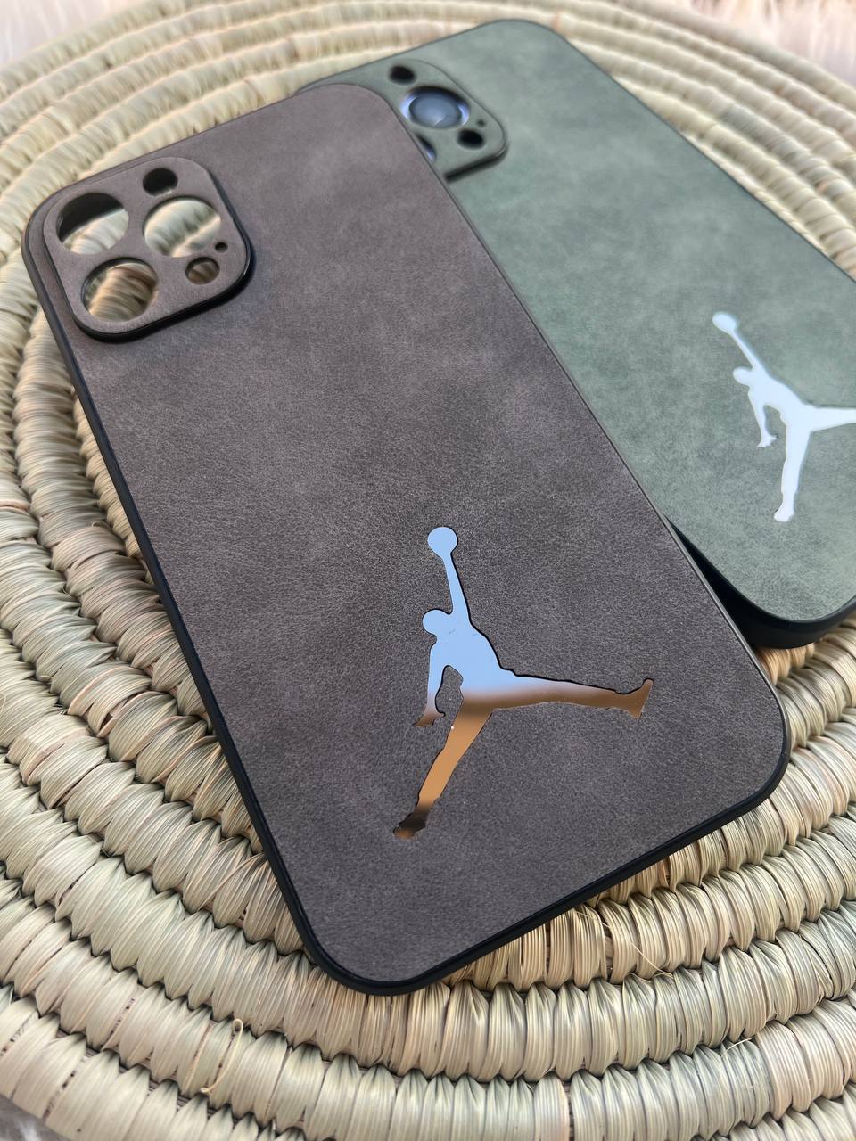 قاب جردن آیینه ای