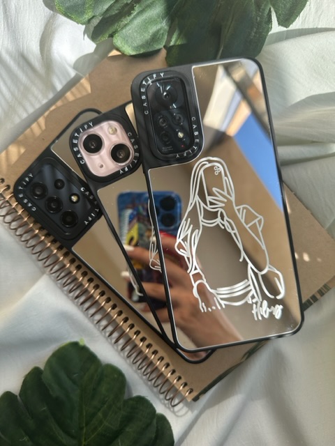 قاب Casetify آینه ای طرح دختر