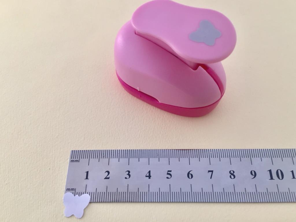 پانچ متوسط طرح پروانه