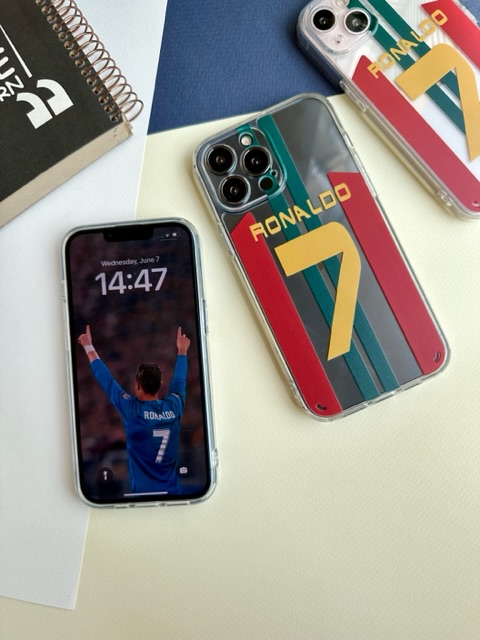 قاب فوتبال رونالدو و مسی