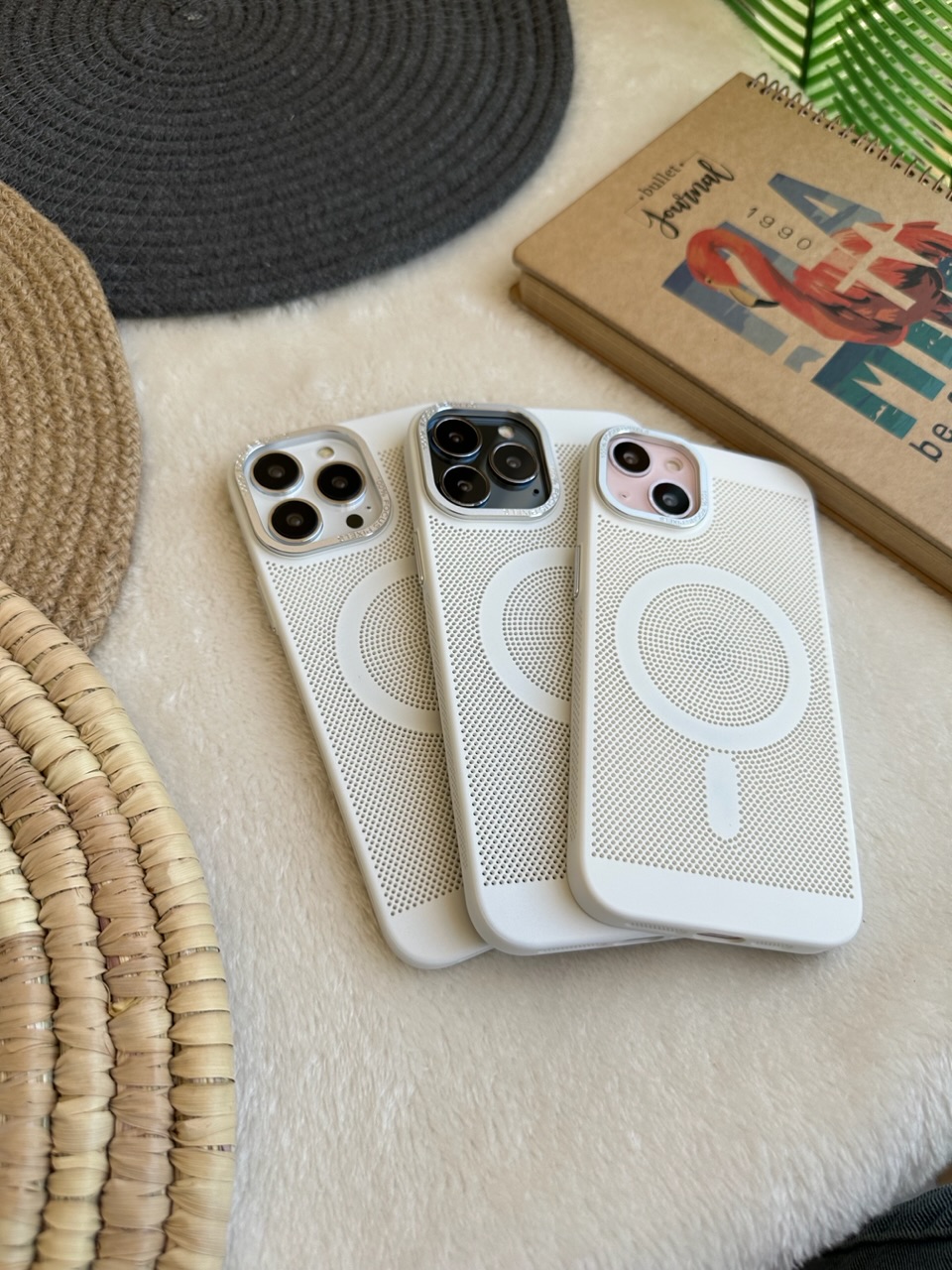 قاب Net Case with Magsafe