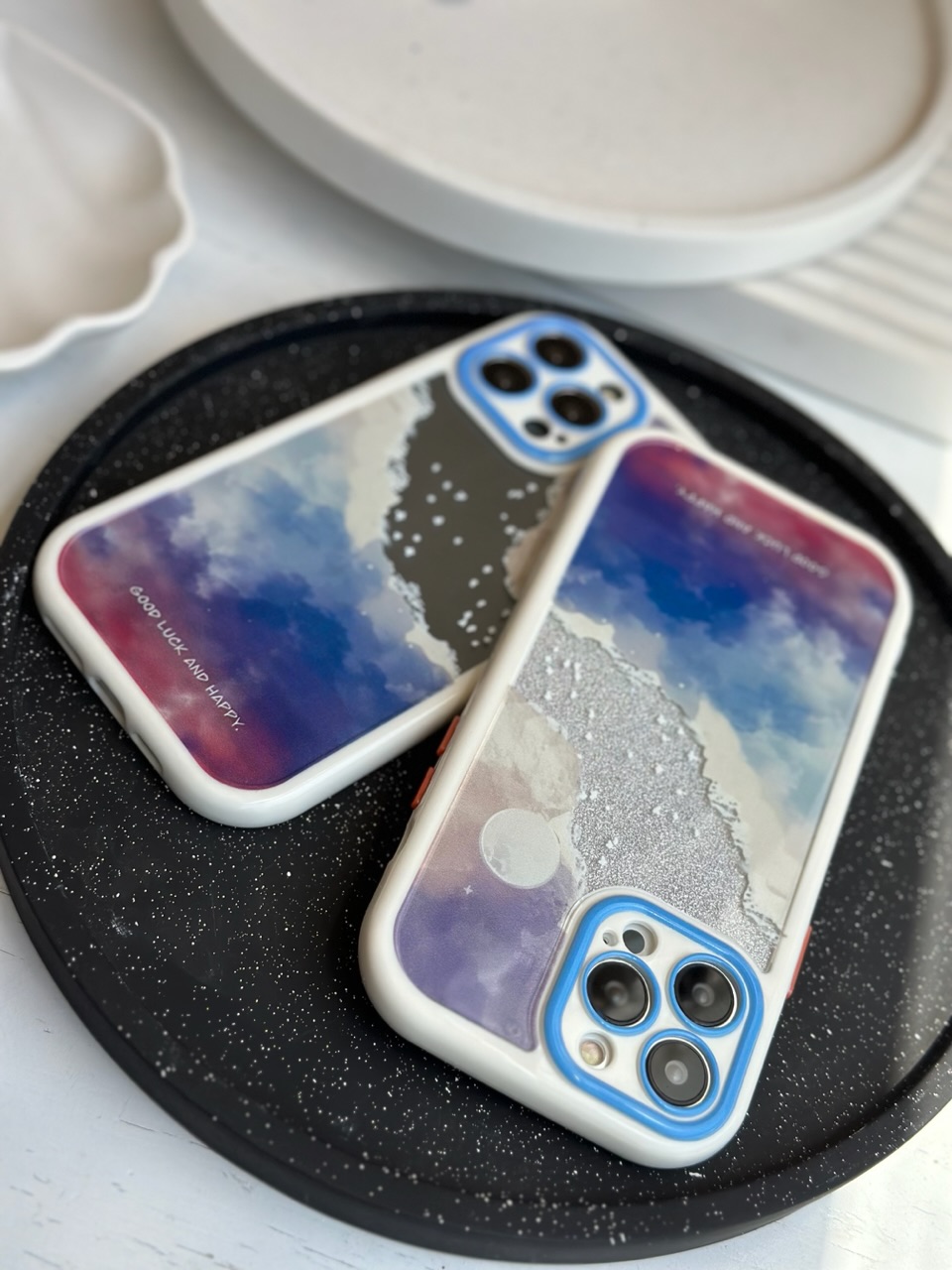 قاب ابر و ماه اکلیلی