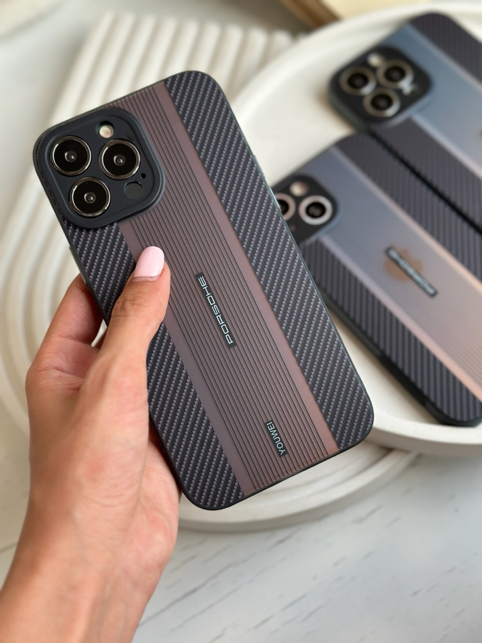 قاب Porsche design carbon edition