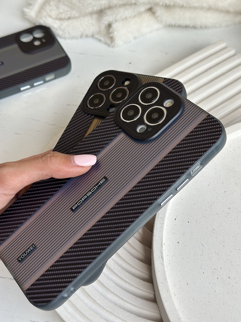 قاب Porsche design carbon edition