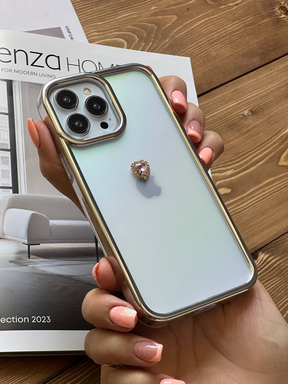 قاب موبایل آیفون کویین نگین دار هفت رنگ