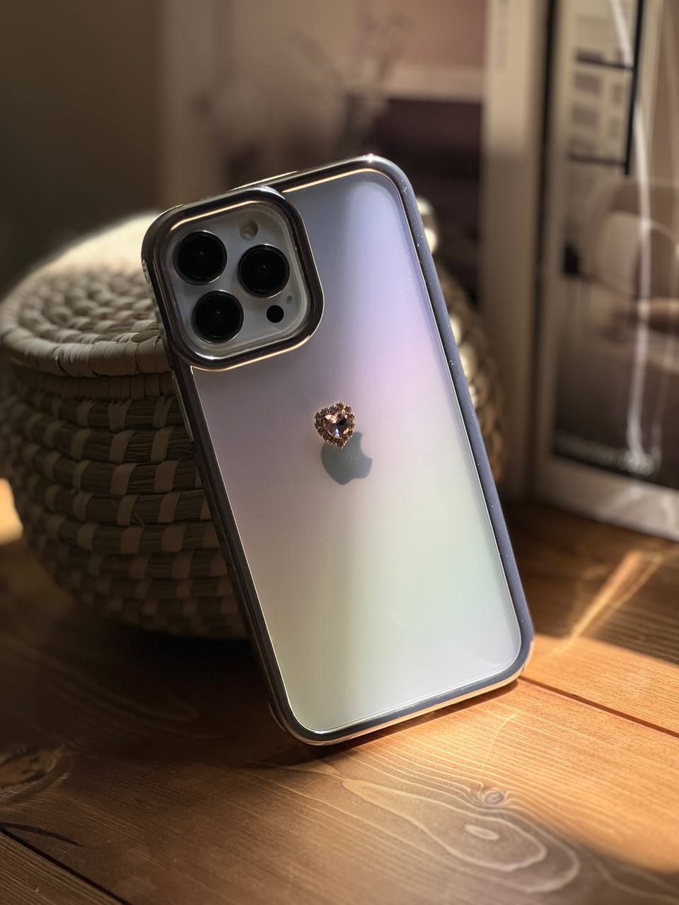 قاب موبایل آیفون کویین نگین دار هفت رنگ