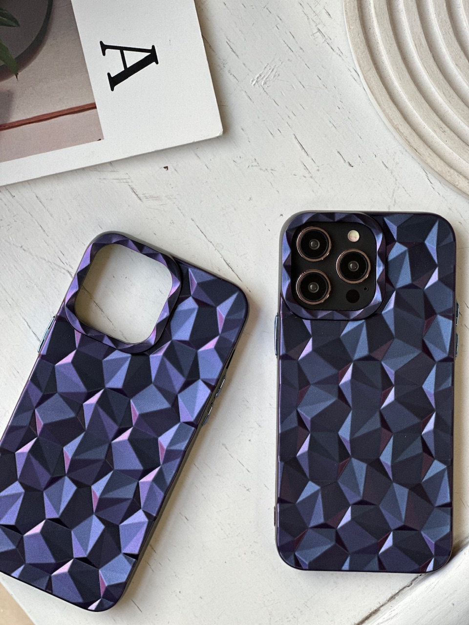 قاب آیفون اکولایزر بنفش