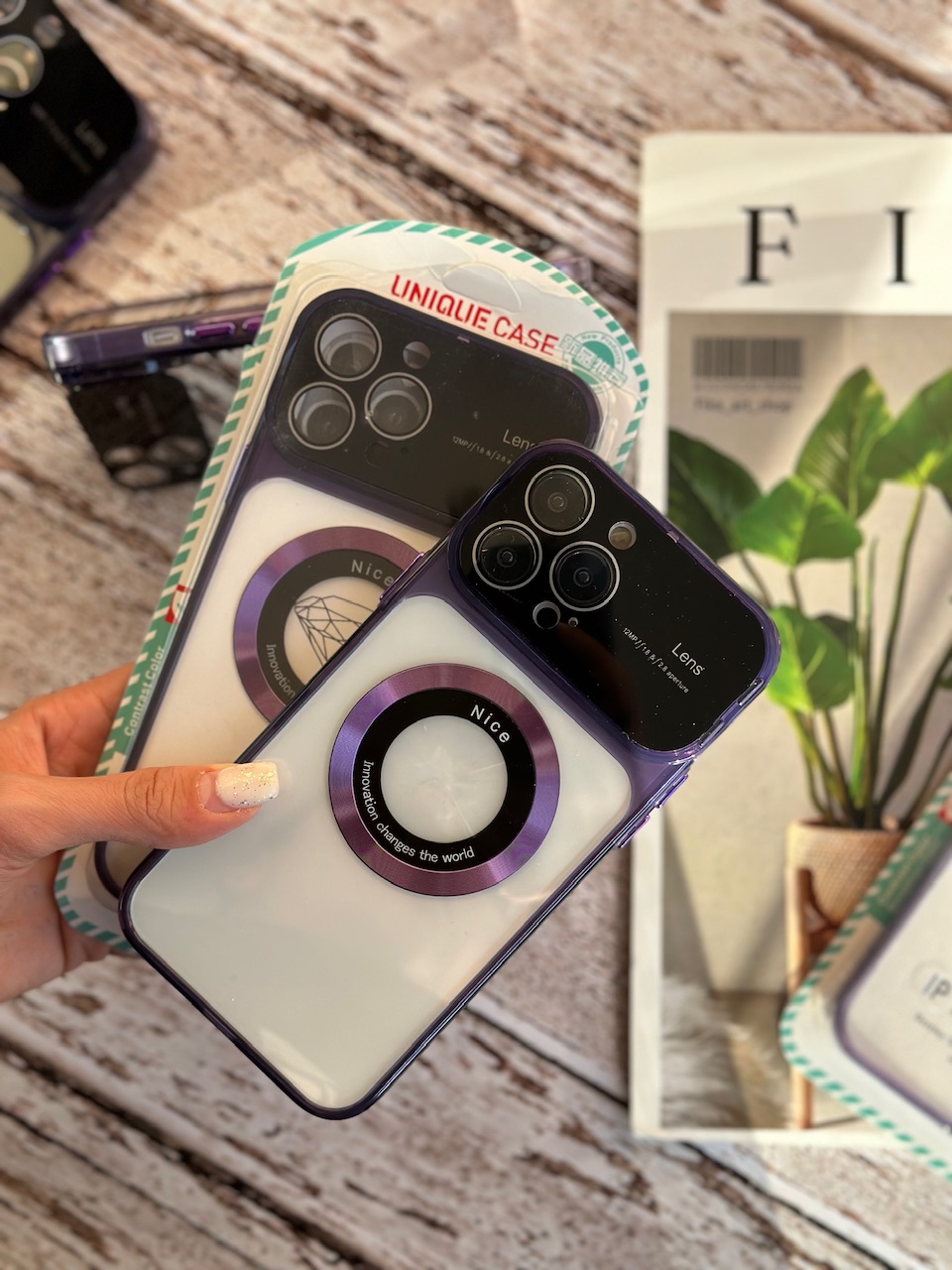 قاب Purple Lens استند شو