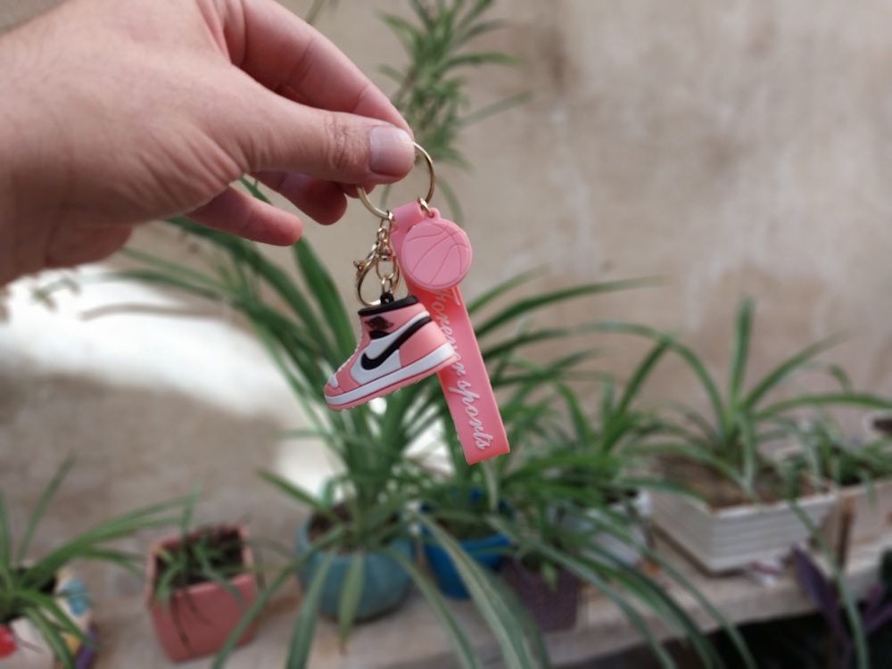 جاکلیدی طرح کفش