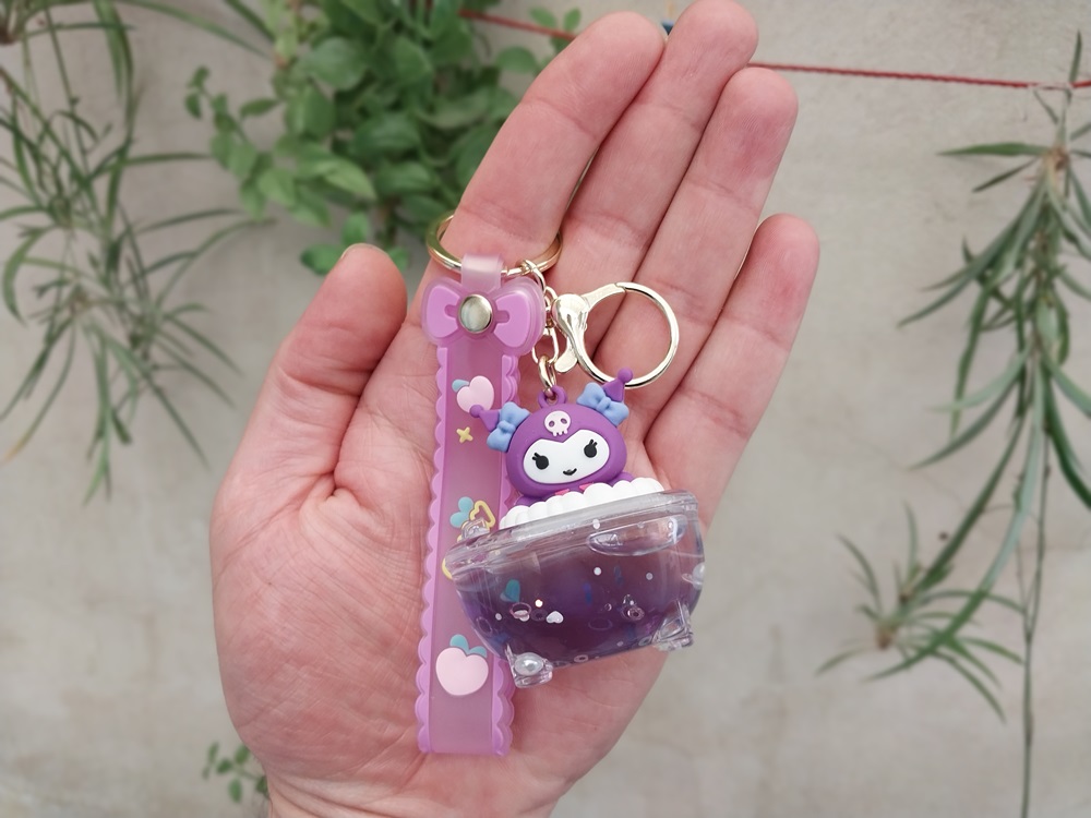 جاکلیدی آویز آکواریومی طرح کرومی Kuromi