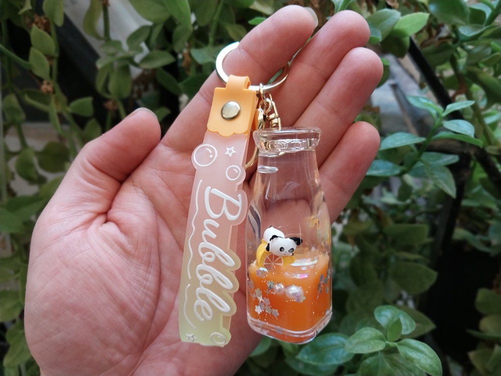 جاکلیدی آویز آکواریومی طرح بطری