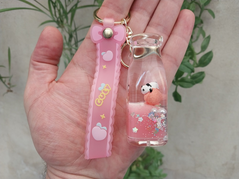 جاکلیدی آویز آکواریومی طرح بطری