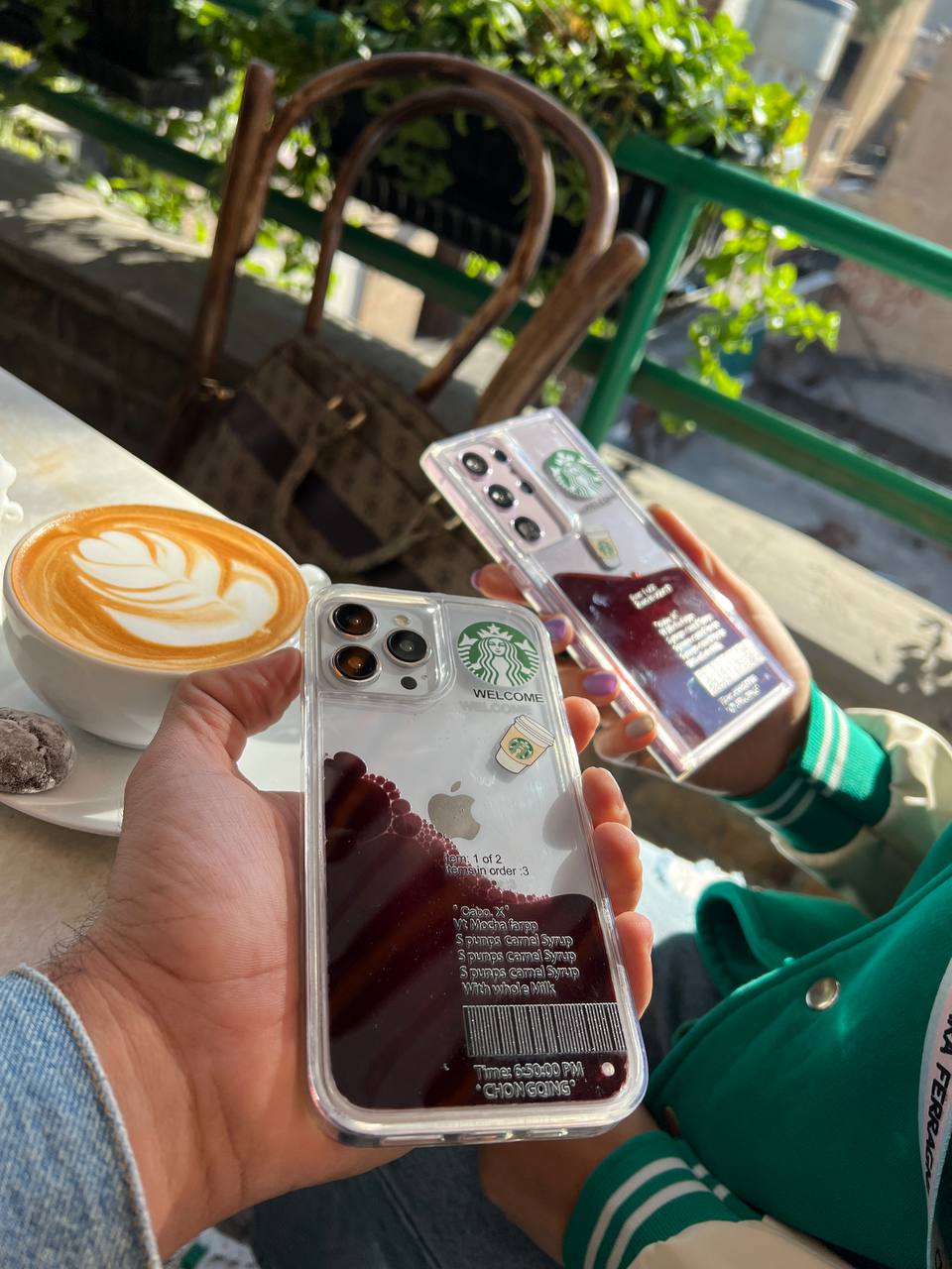 قاب استارباکس لیوانی آکواریومی