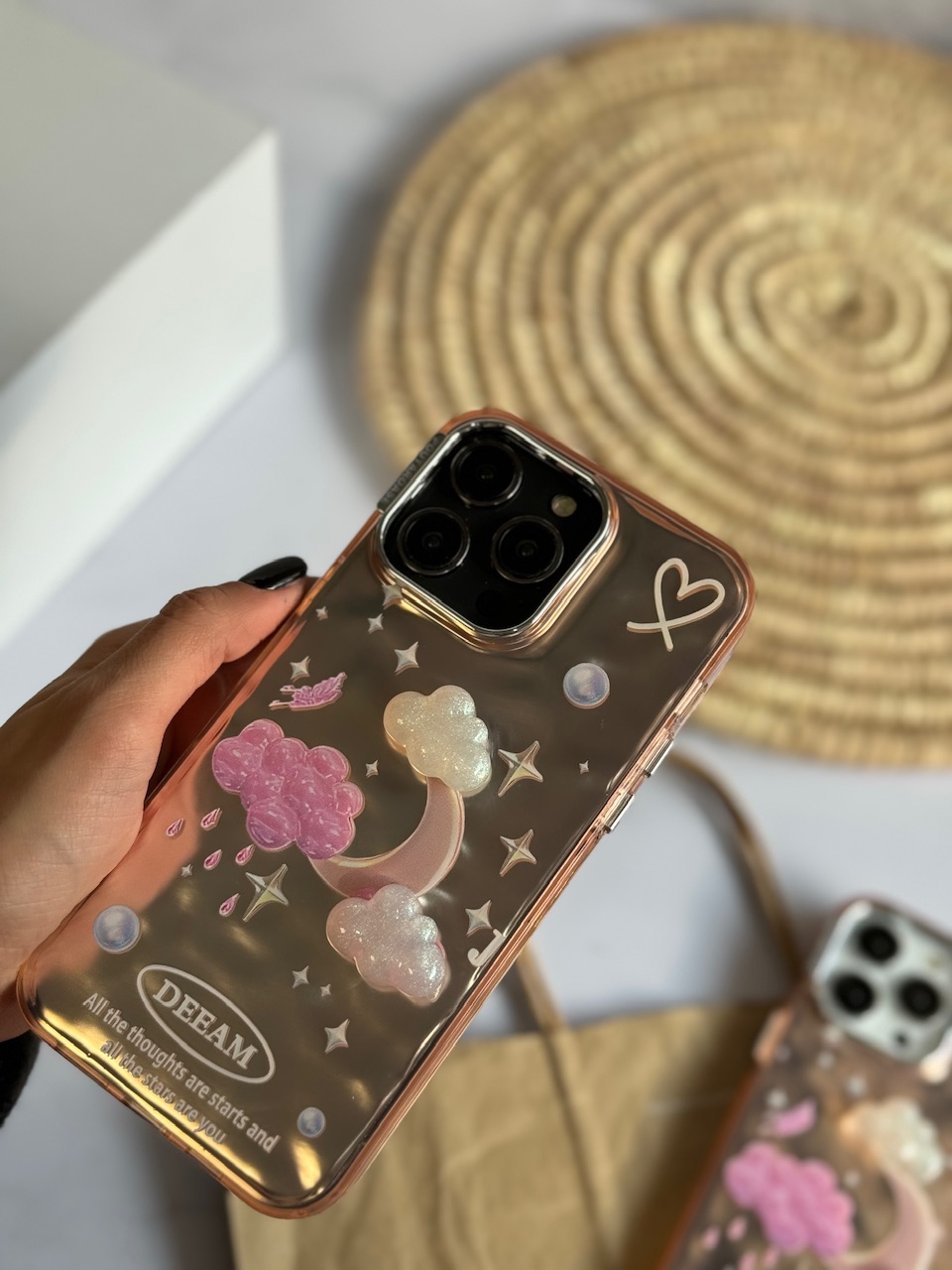 قاب آسمان رویایی ابر برجسته