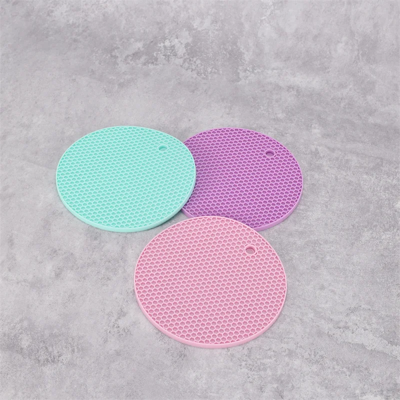 زیر قابلمه سیلیکونی