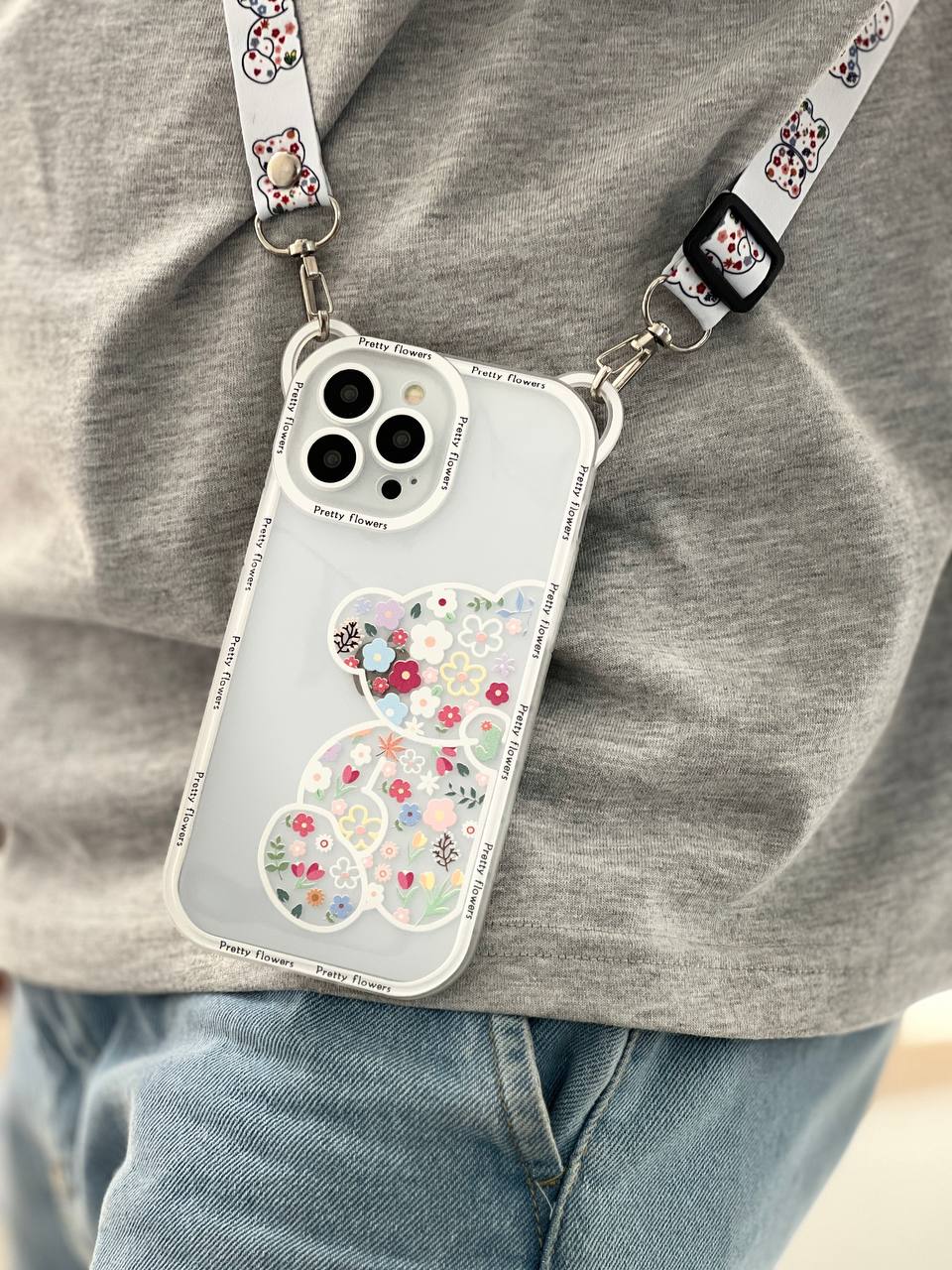 قاب آیفون خرس پشت بیرنگ + بند آویز بلند