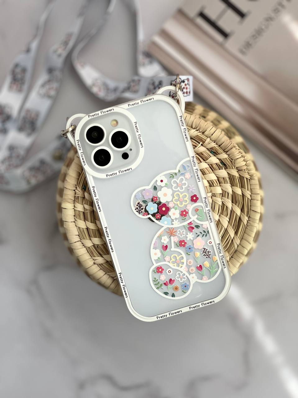 قاب آیفون خرس پشت بیرنگ + بند آویز بلند