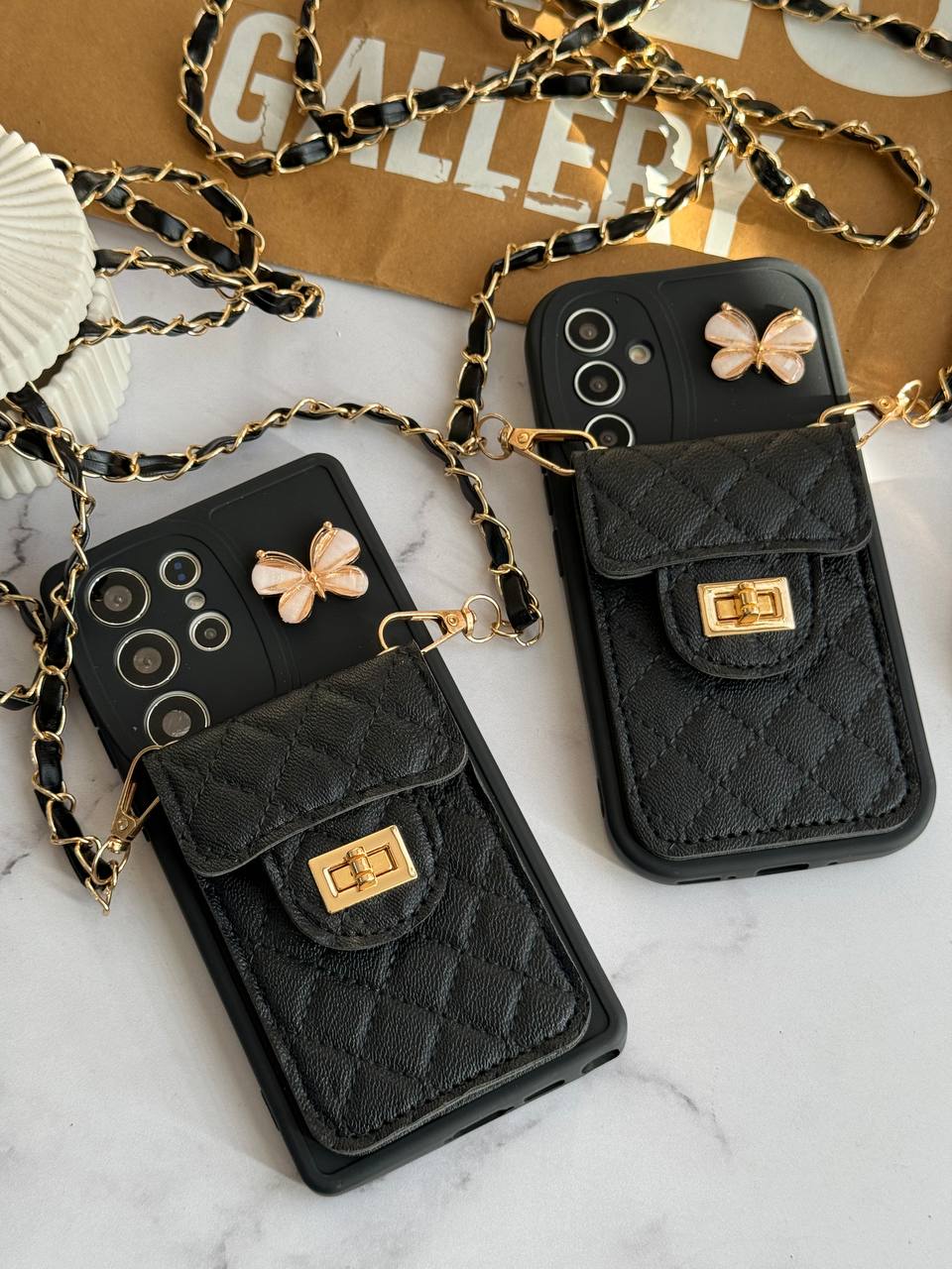 قاب آیفون بالشتی پروانه ای جاکارتی دار