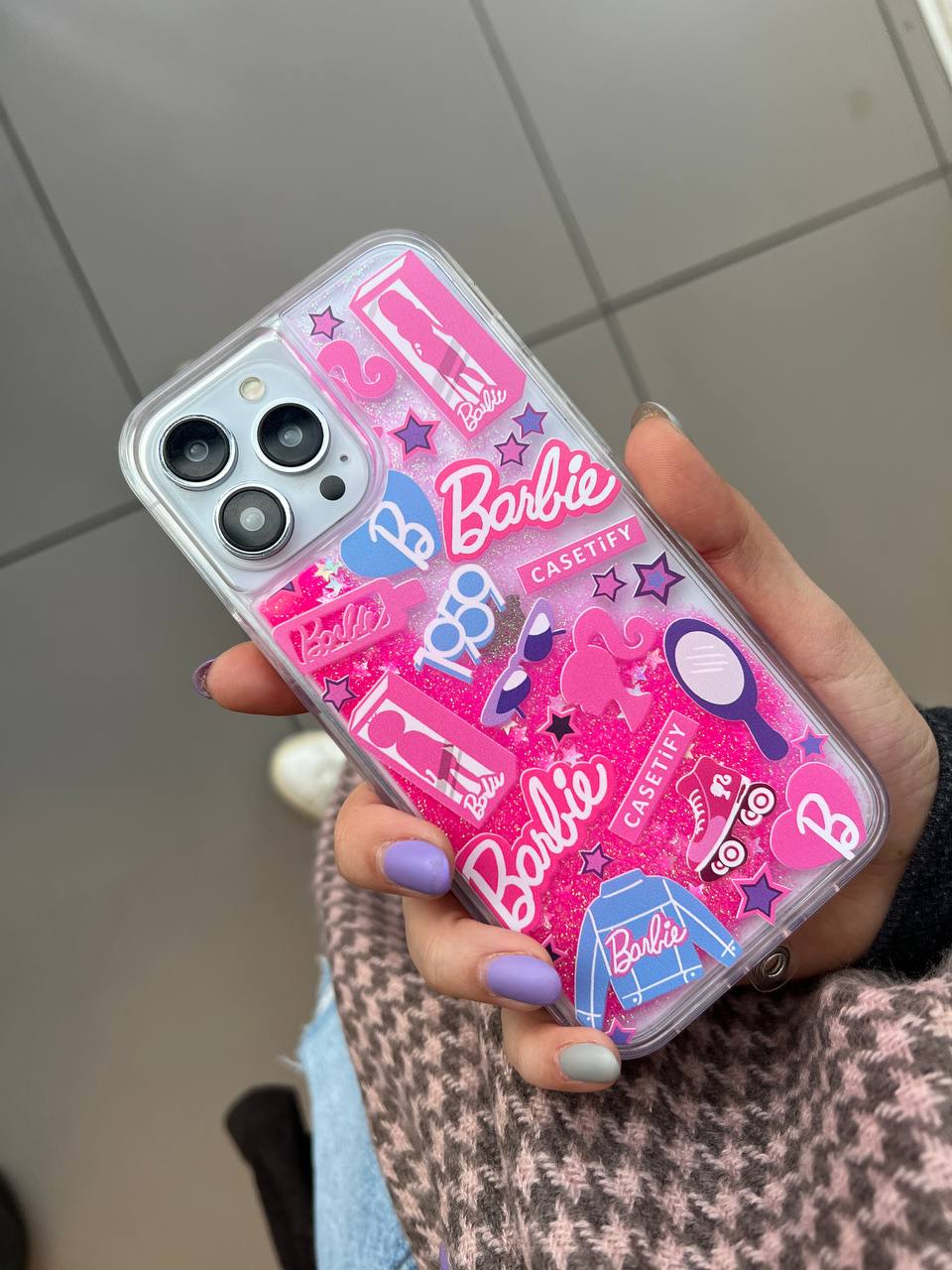 قاب باربی استیکری آکواریومی