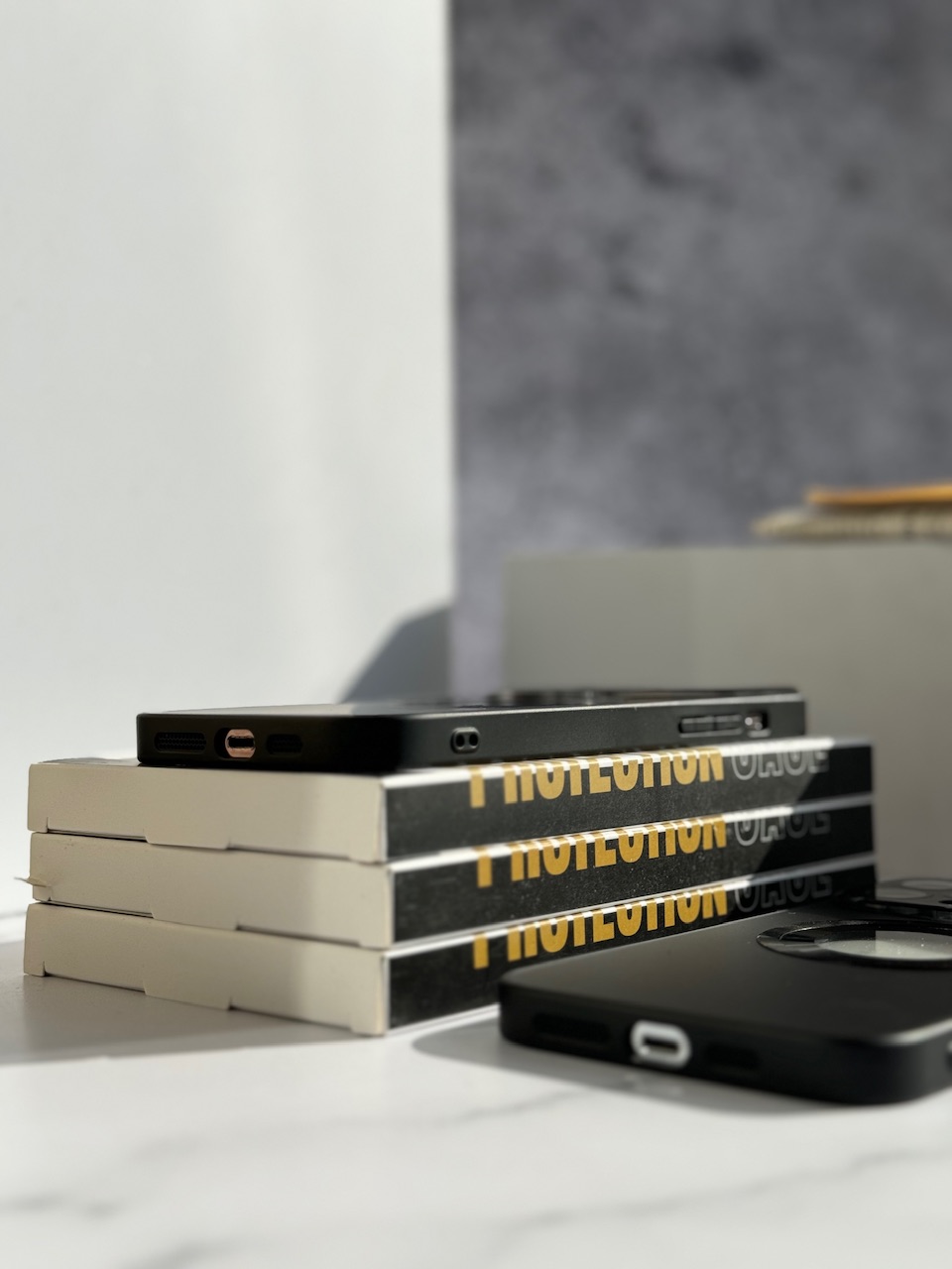 قاب Ultimate Lens Case