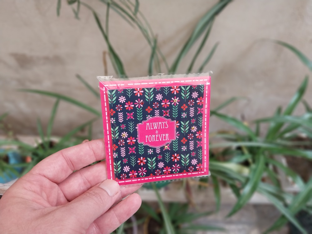 کارت پستال طرحدار