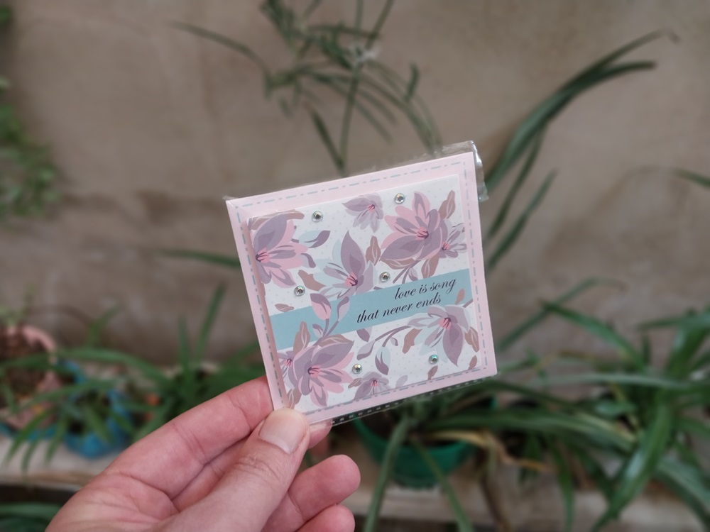 کارت پستال طرحدار