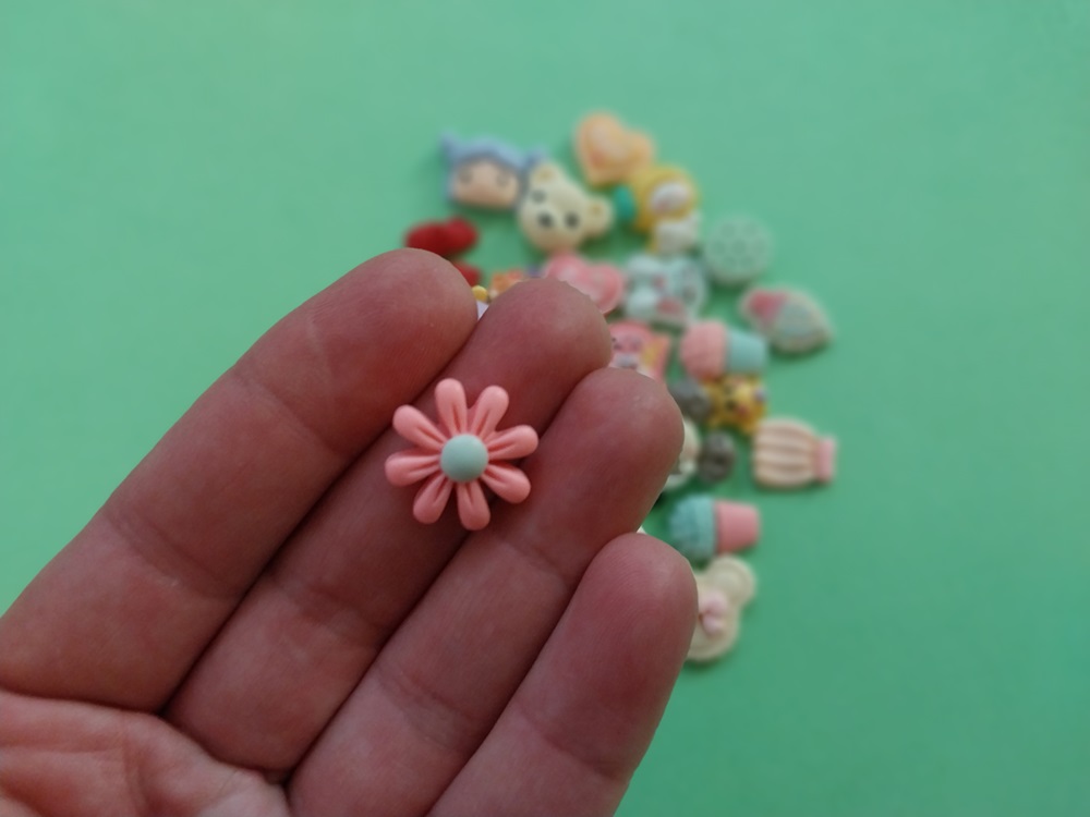 استیکرهای چسبونکی طرحدار