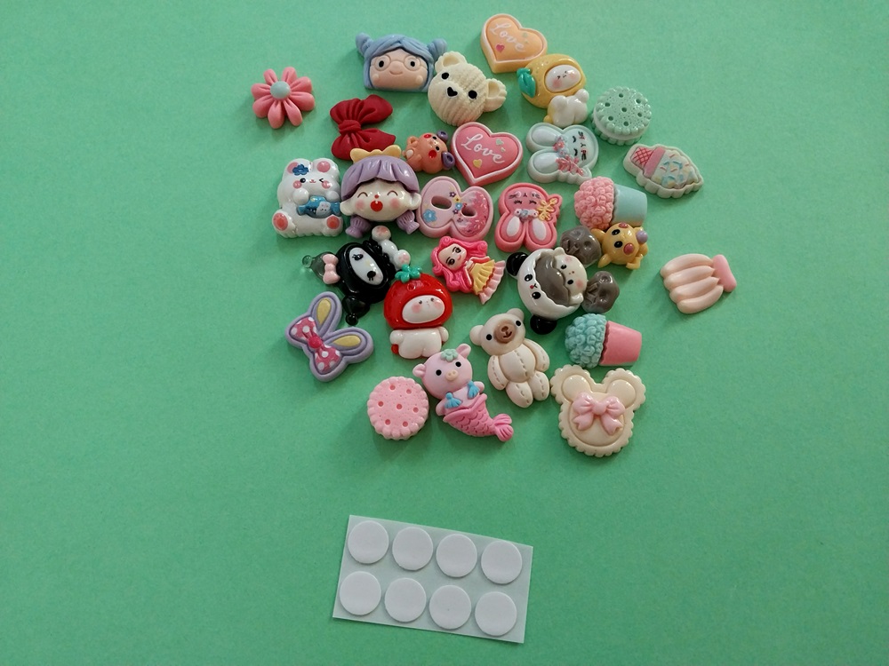 استیکرهای چسبونکی طرحدار