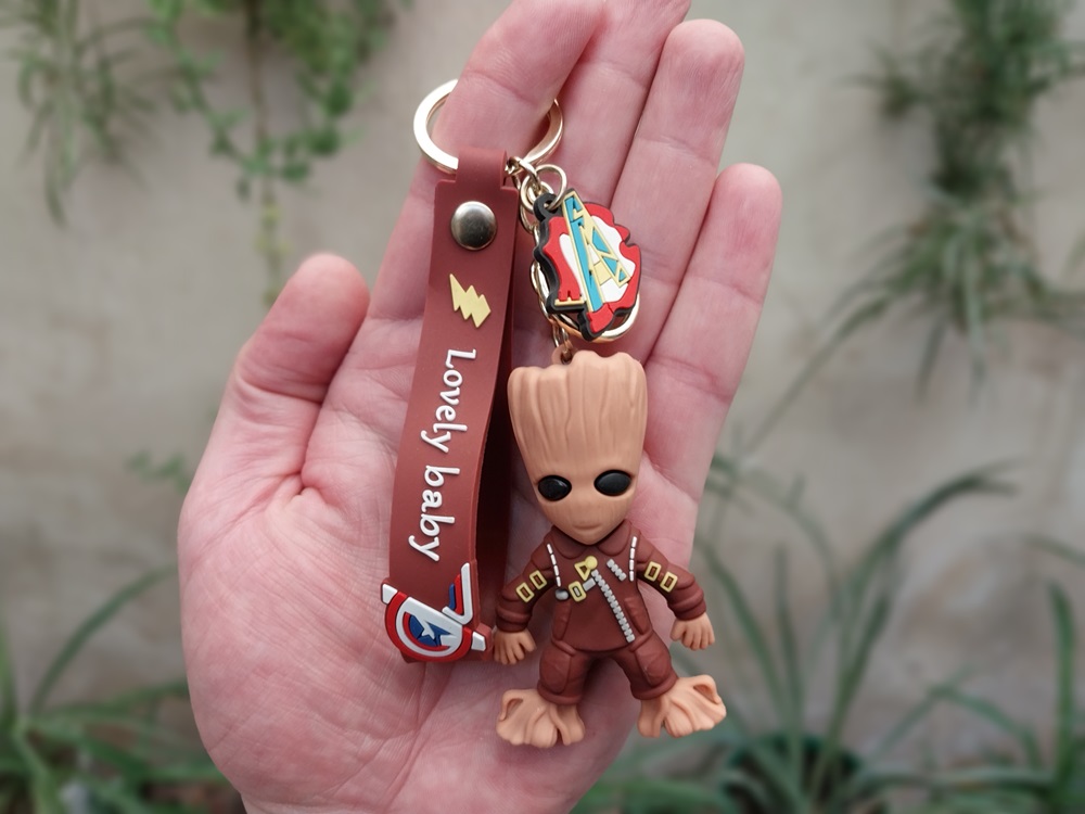 جاکلیدی آویز سیلیکونی طرح گروت