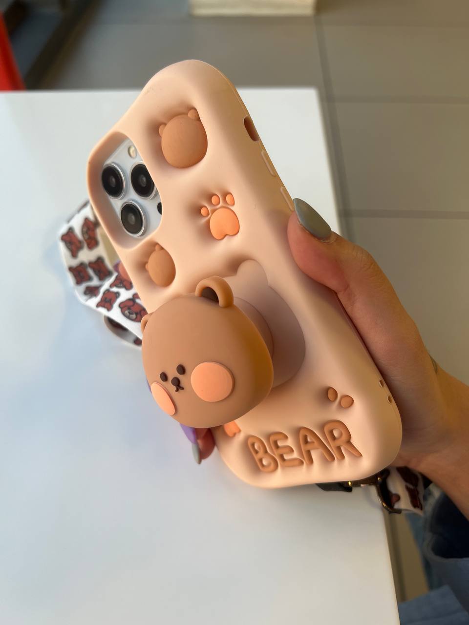 قاب BEAR استند شو