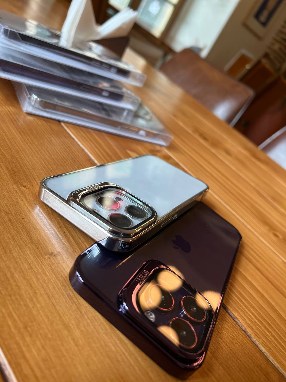 قاب آیفون Window Camera