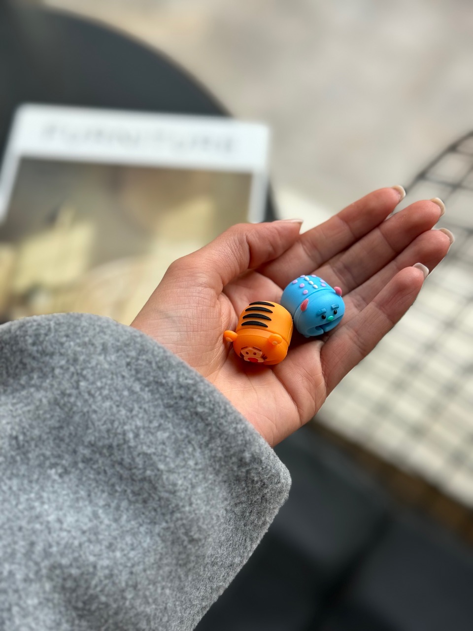 محافظ کابل شخصیت کارتونی سیلیکونی