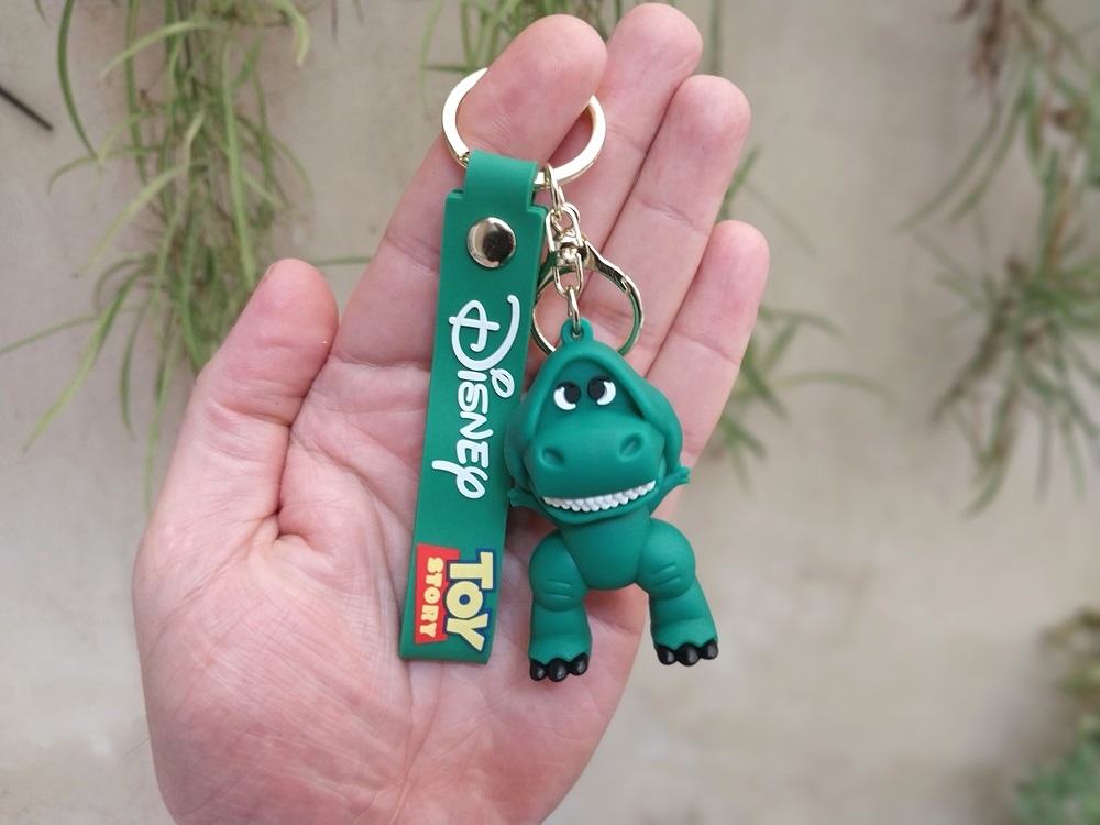 جاکلیدی آویز هیولای سبز