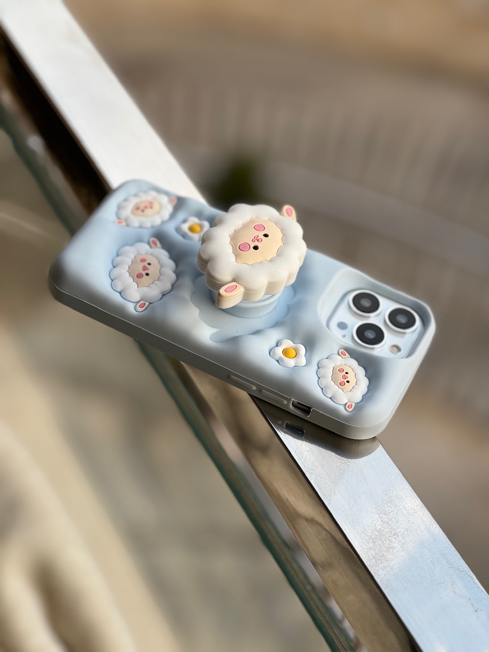 قاب گوسفند سیلیکونی پاپ سوکت استند شو